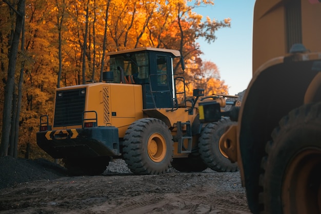 earth-mover_263357-1096 earth-mover_263357-1096