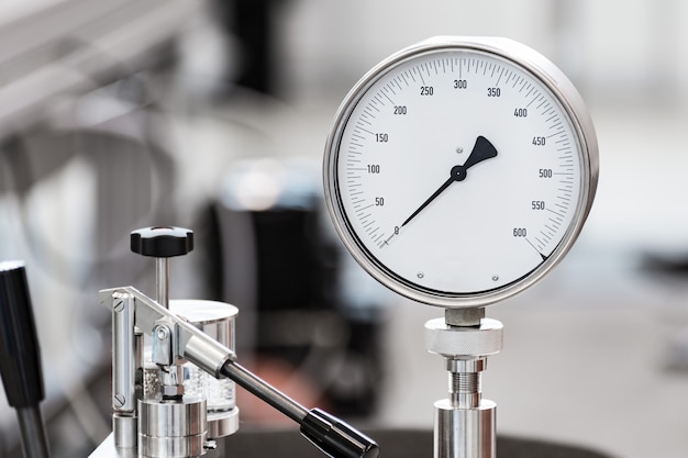 traditional-instruments-measuring-pressure_143715-568 traditional-instruments-measuring-pressure_143715-568